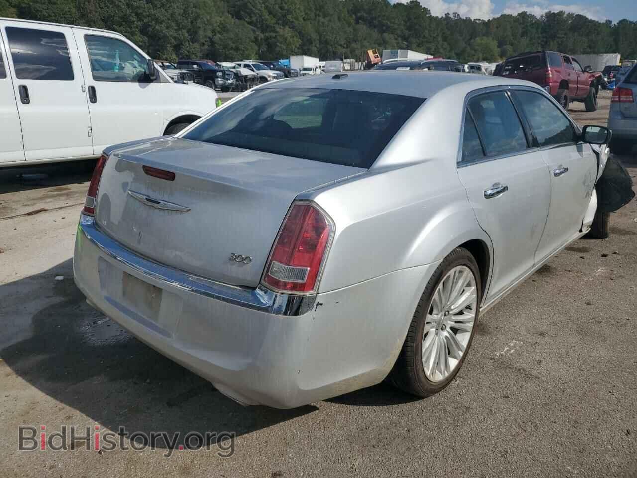 2012 CHRYSLER 300 - VIN: 2C3CCACG9CH223418 - Фото 4
