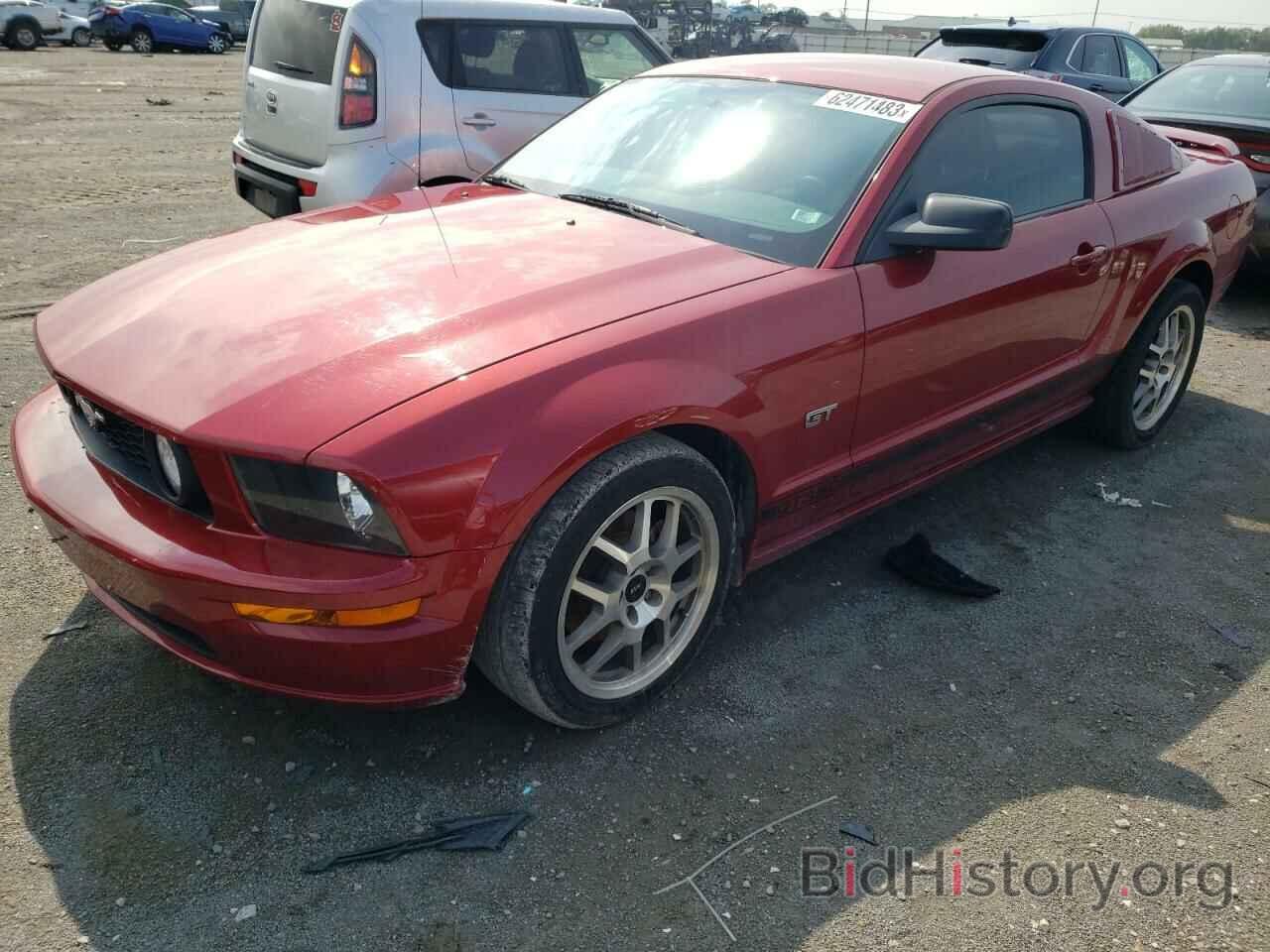 Photo 1ZVHT82H185149038 - FORD MUSTANG 2008