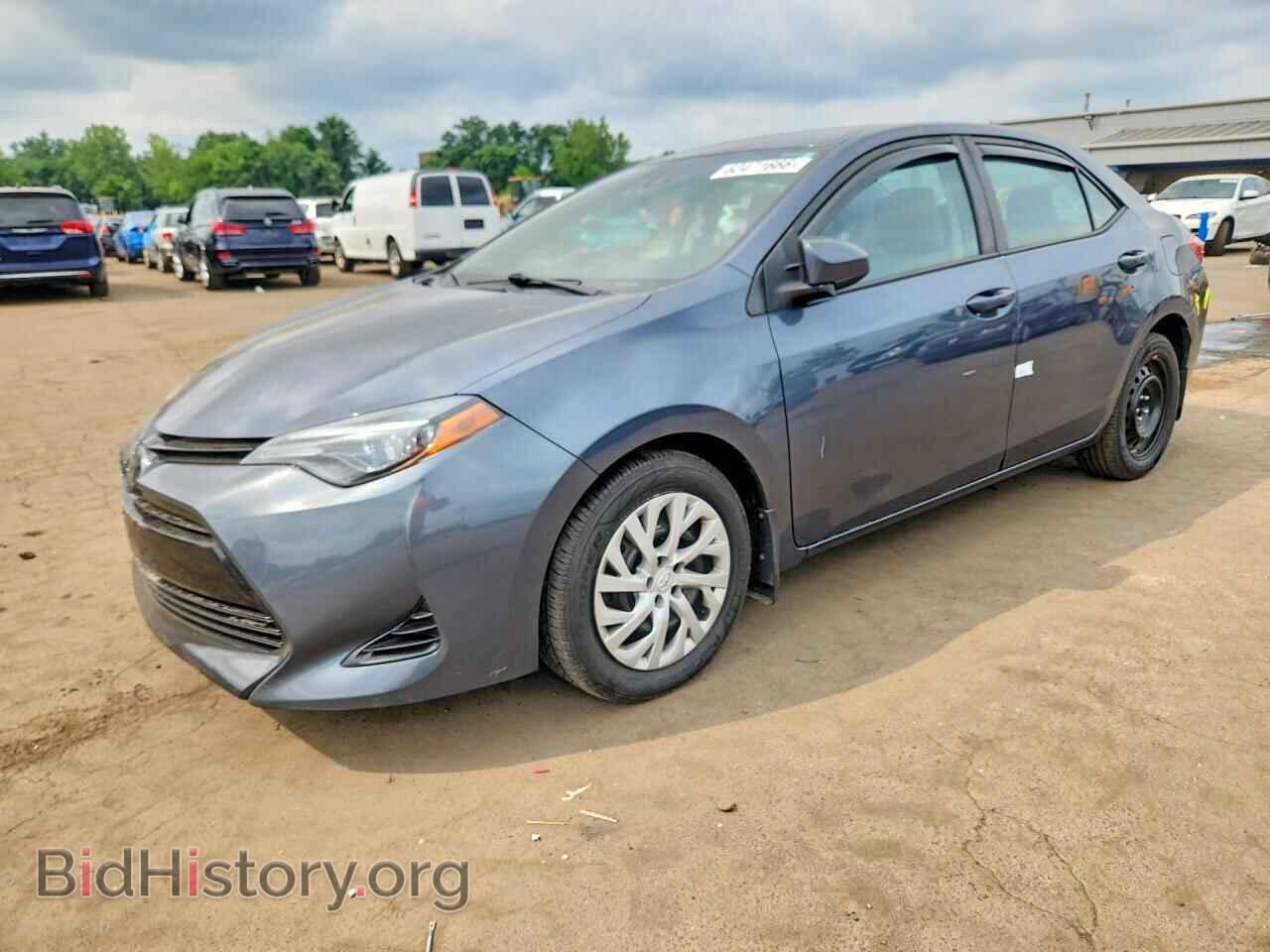 Фотография 2T1BURHE7HC958829 - TOYOTA COROLLA 2017