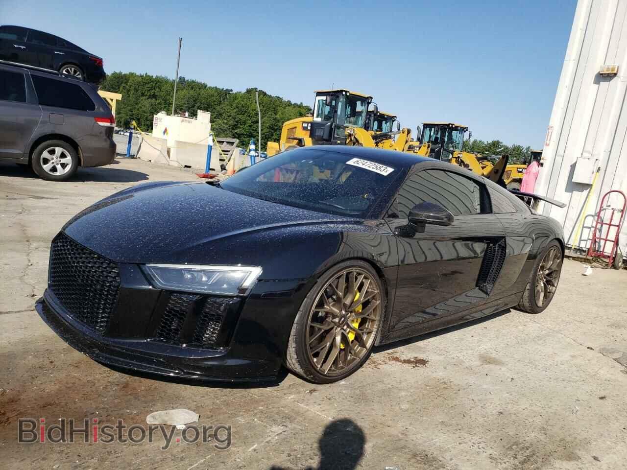 Фотография WUAKBAFX8H7901913 - AUDI R8 2017