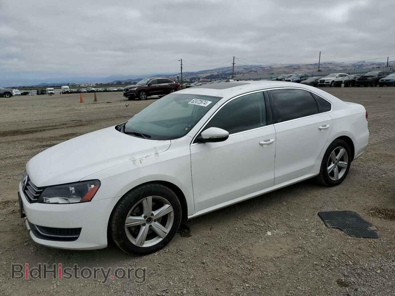 Photo 1VWBP7A34CC010889 - VOLKSWAGEN PASSAT 2012