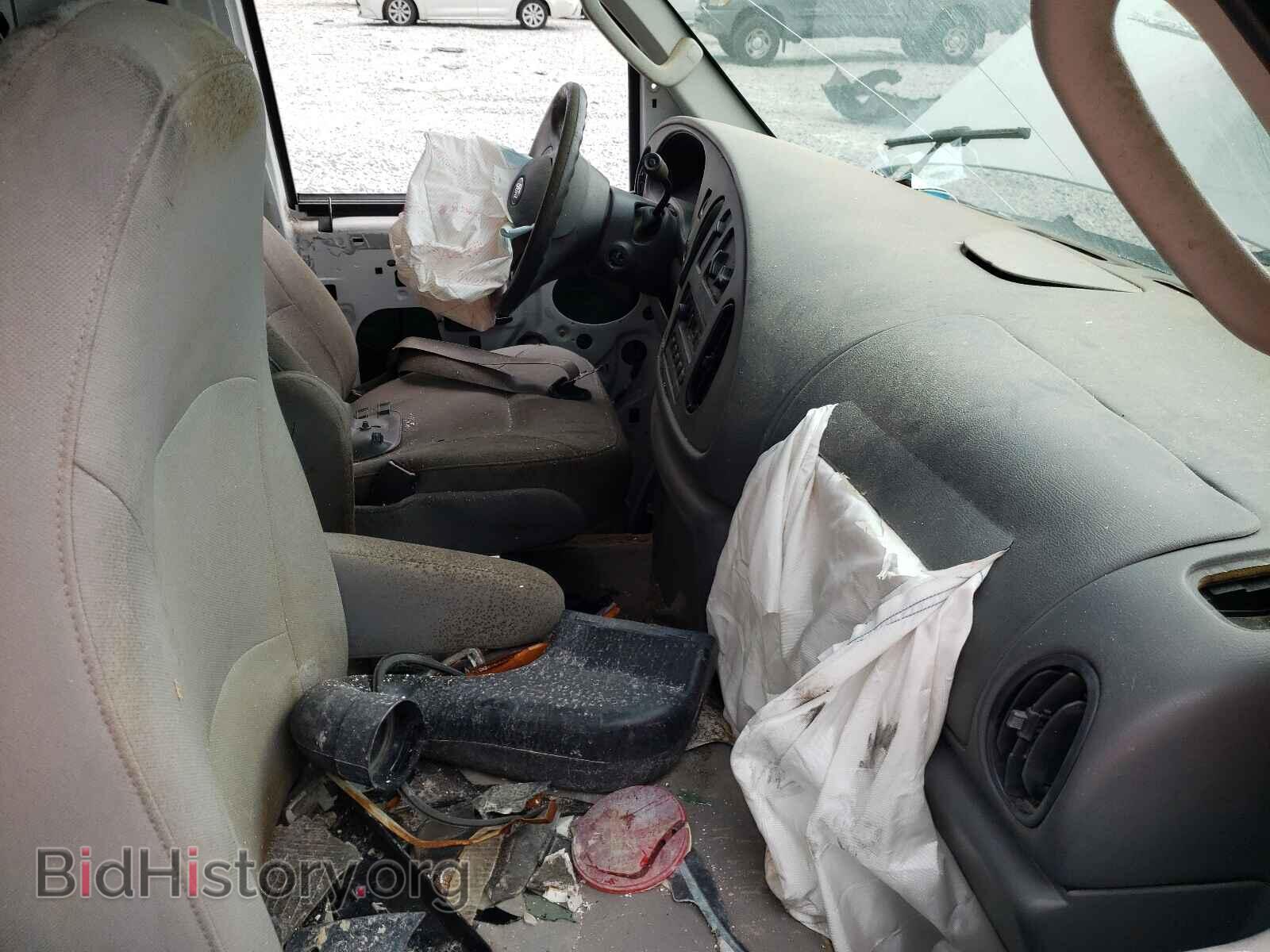 2006 FORD ECONOLINE - VIN: 1FTRE14W66DA97641 - Фото 5