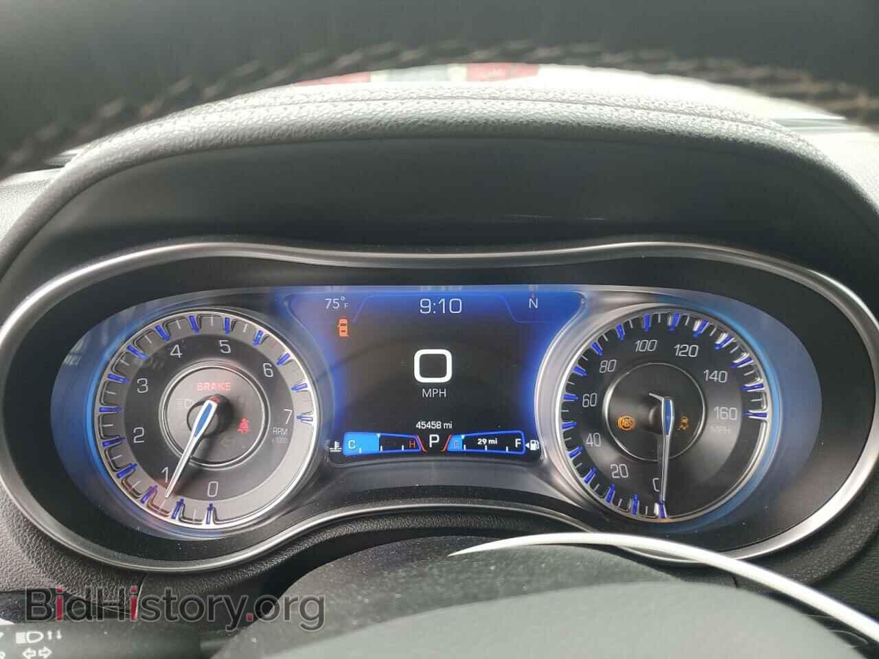 2021 CHRYSLER 300 - VIN: 2C3CCABT8MH667406 - Фото 9