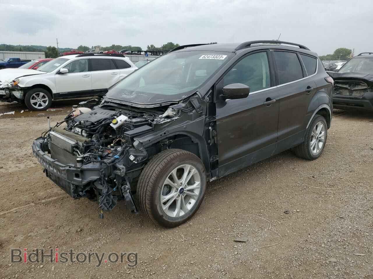Фотография 1FMCU0HD8JUD03106 - FORD ESCAPE 2018