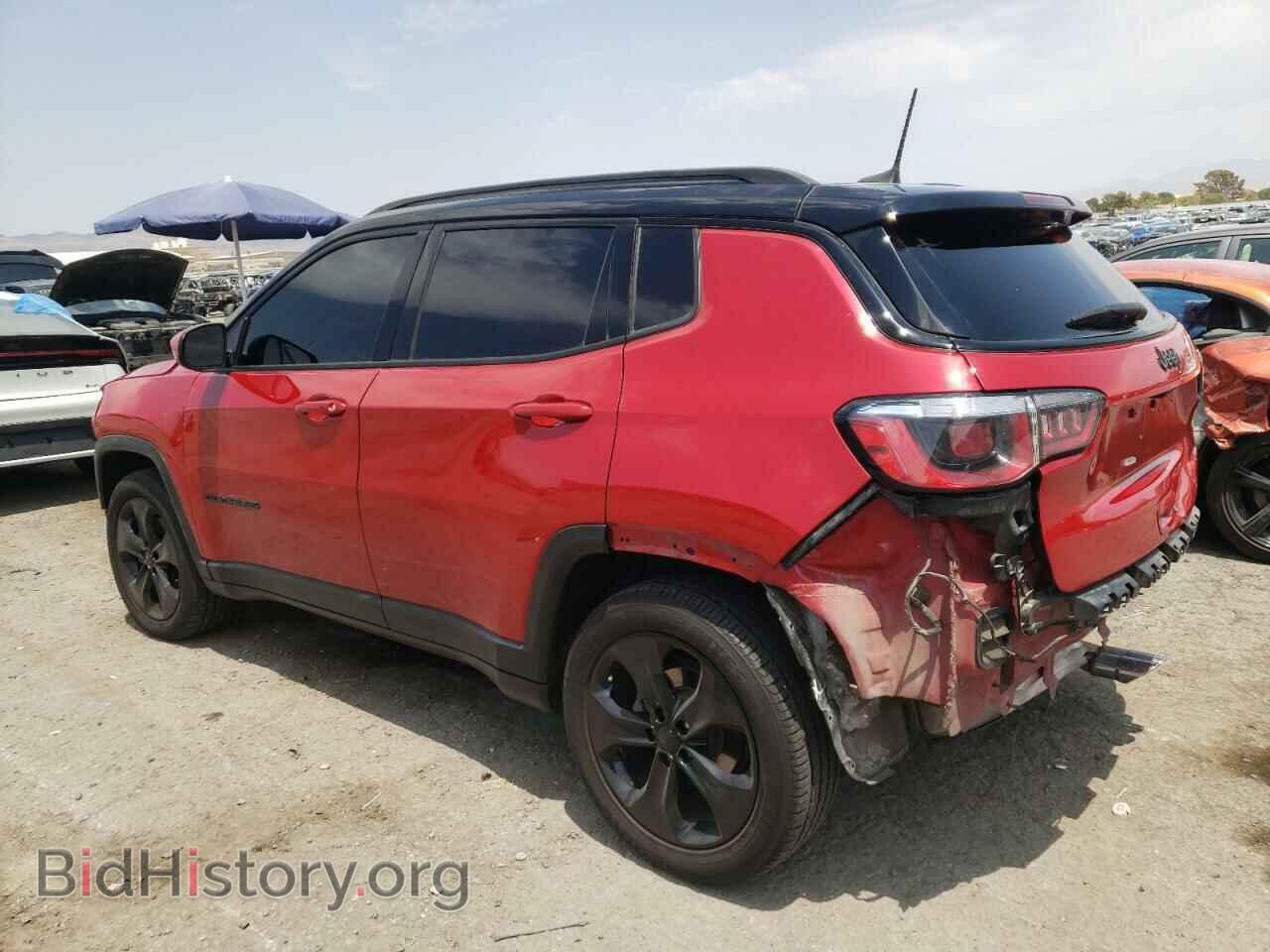 2018 JEEP COMPASS - VIN: 3C4NJCBB2JT486687 - Фото 2