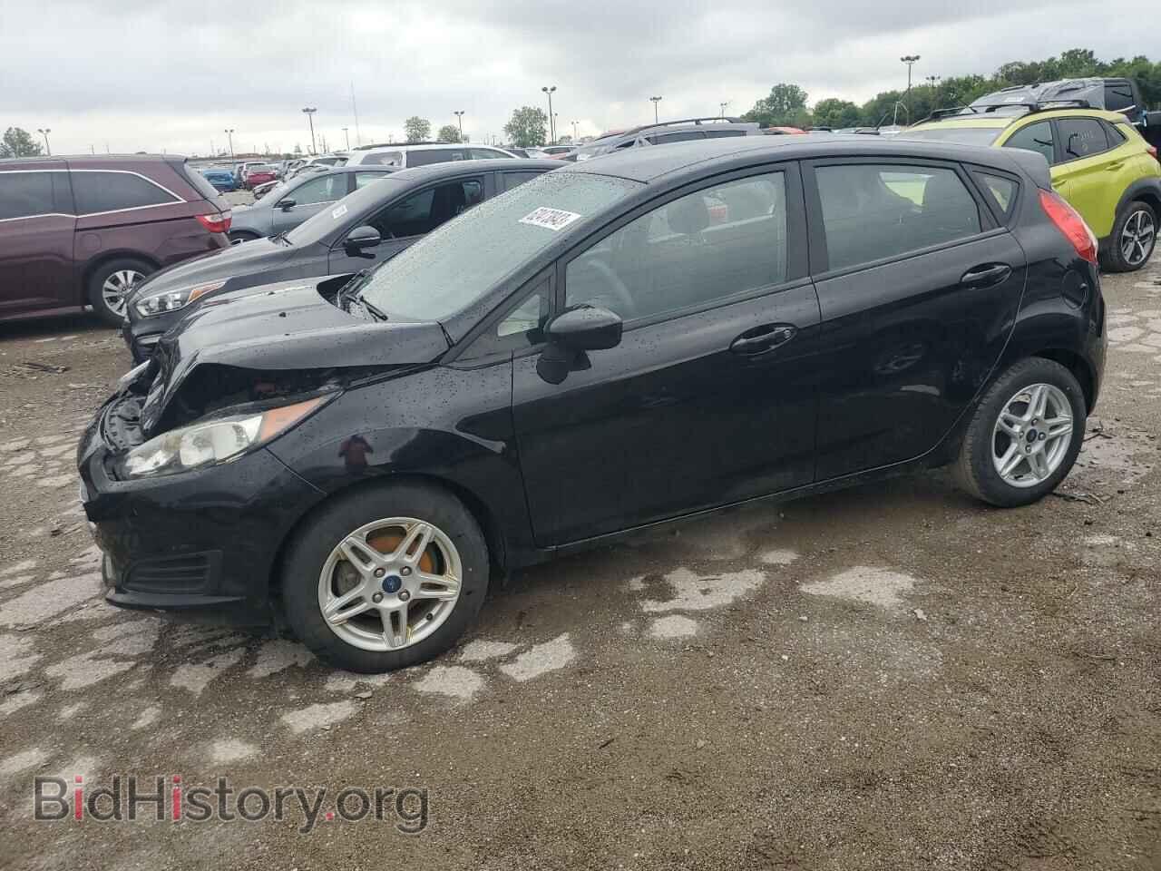 Photo 3FADP4EJ2KM113640 - FORD FIESTA 2019
