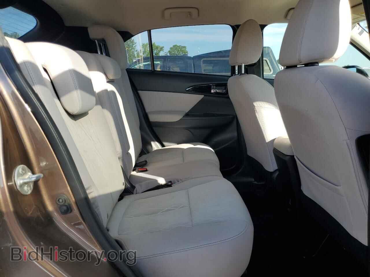 2018 MITSUBISHI ECLIPSE - VIN: JA4AT5AA7JZ059408 - Photo 11