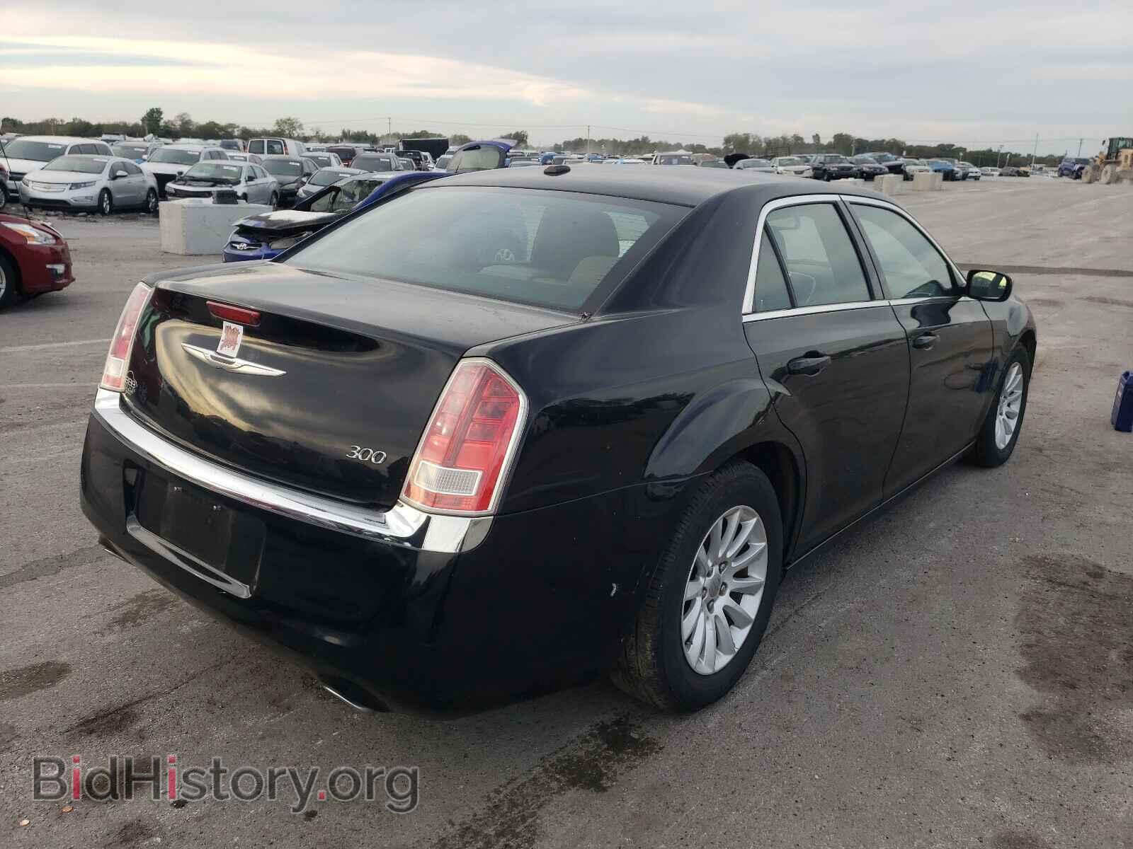 2012 CHRYSLER 300 - VIN: 2C3CCAAG2CH227281 - Фото 4