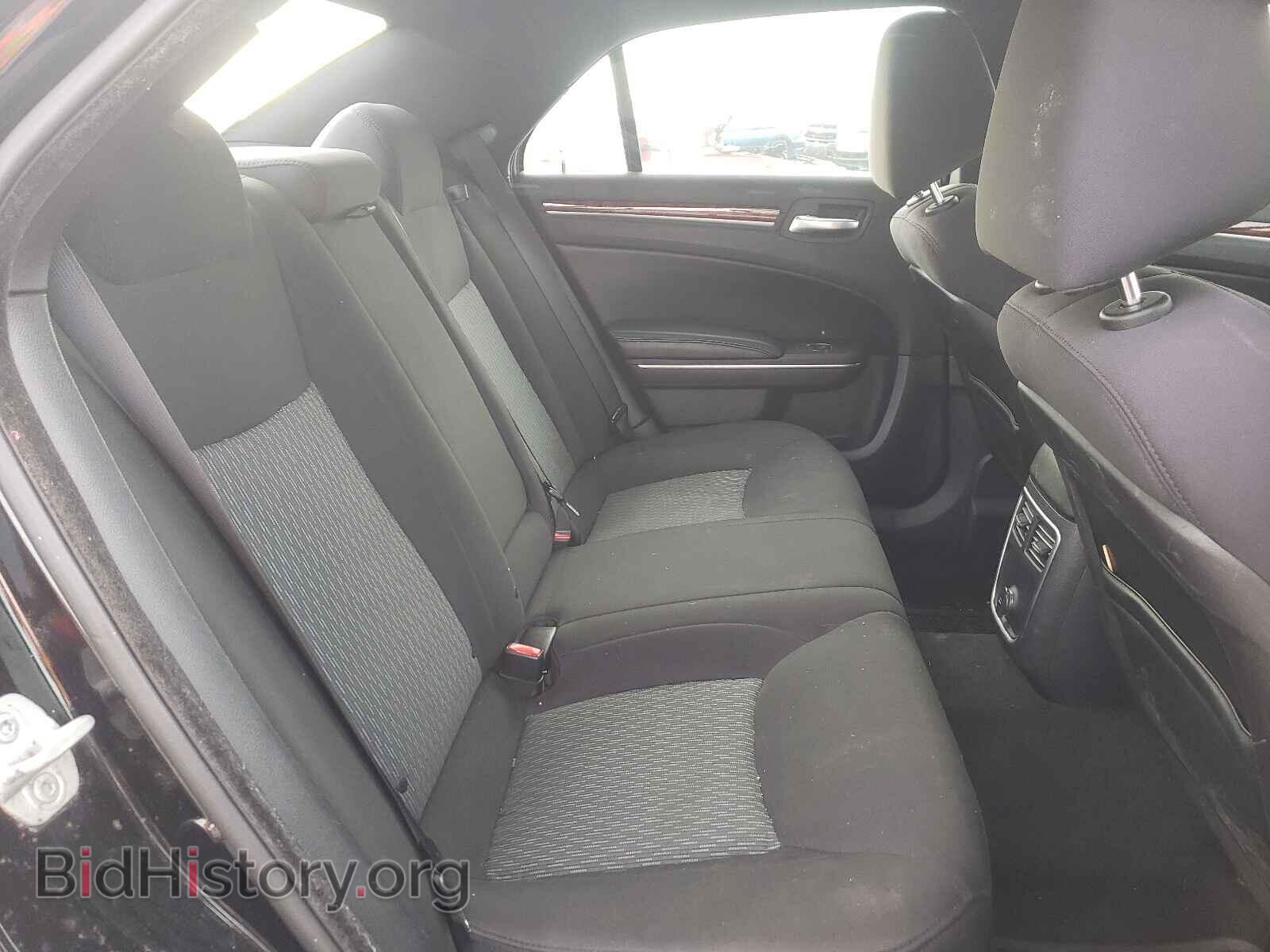 2012 CHRYSLER 300 - VIN: 2C3CCAAG2CH227281 - Фото 6