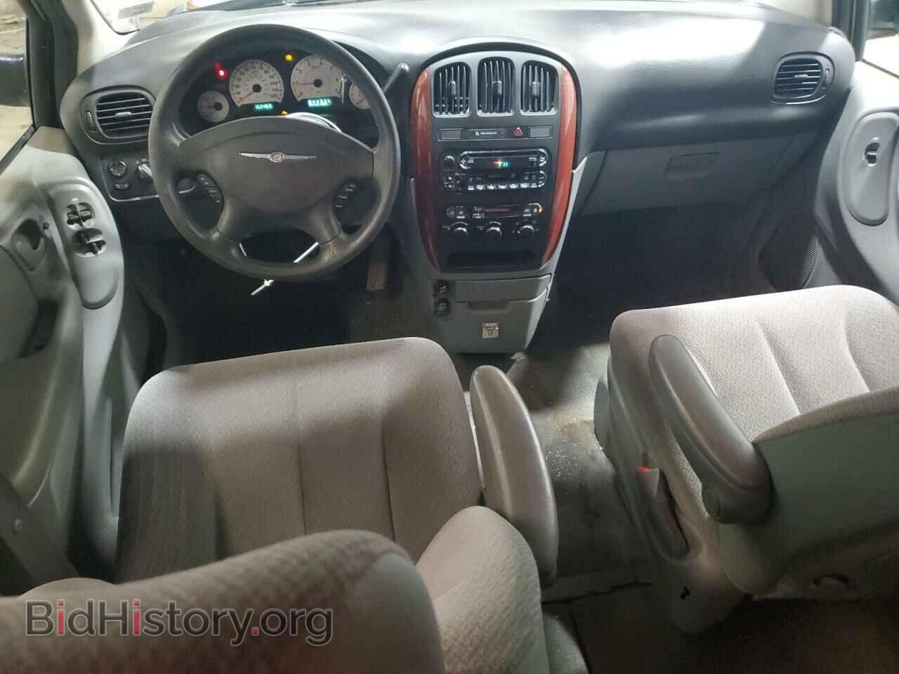 2007 CHRYSLER MINIVAN - VIN: 1A4GP44R67B190549 - Фото 8