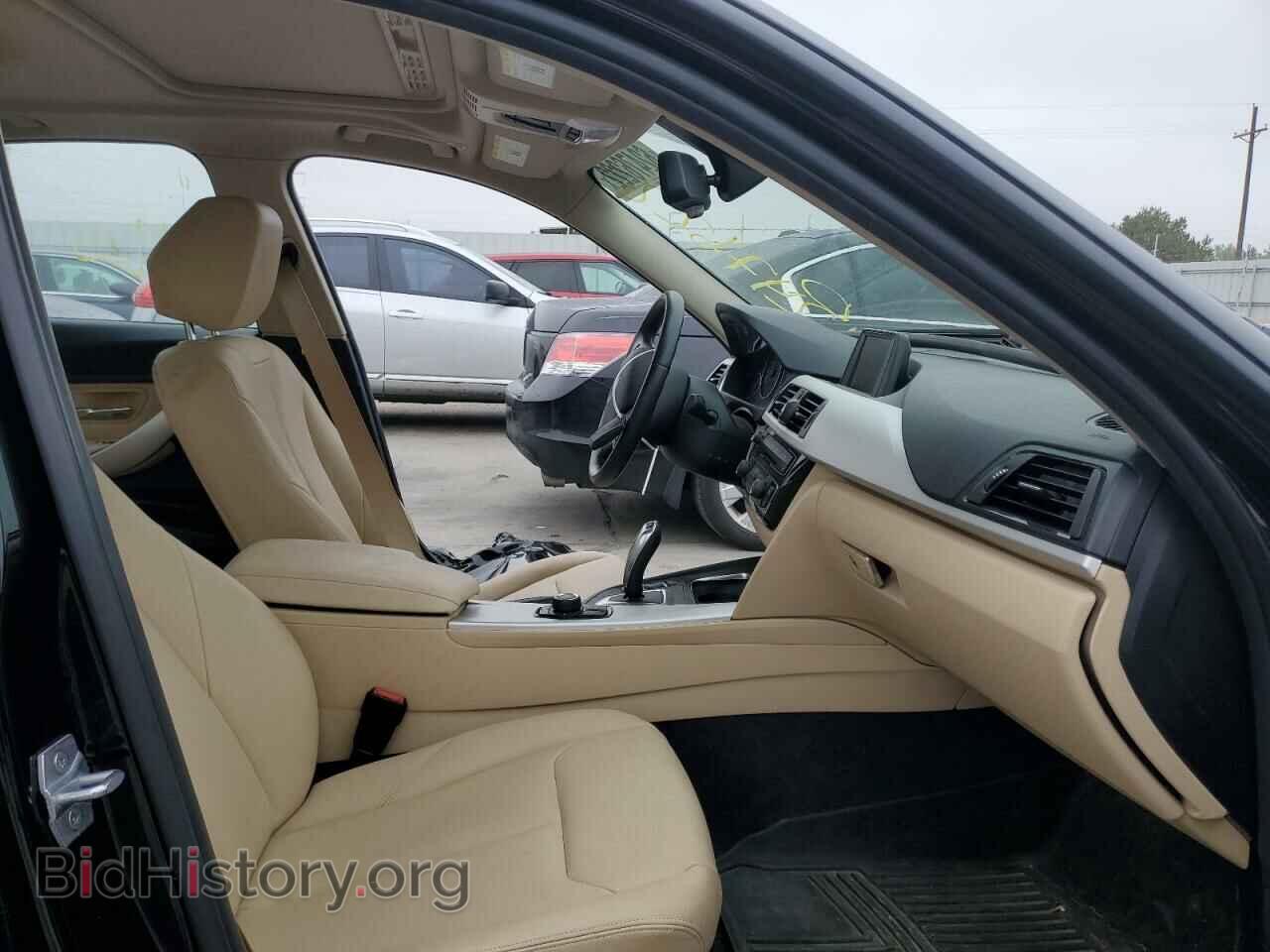 2017 BMW 3 SERIES - VIN: WBA8A3C31HK693021 - Фото 5