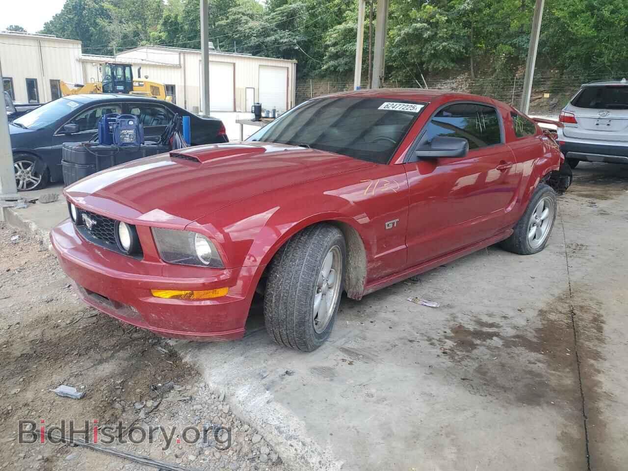 Photo 1ZVHT82H585106144 - FORD MUSTANG 2008