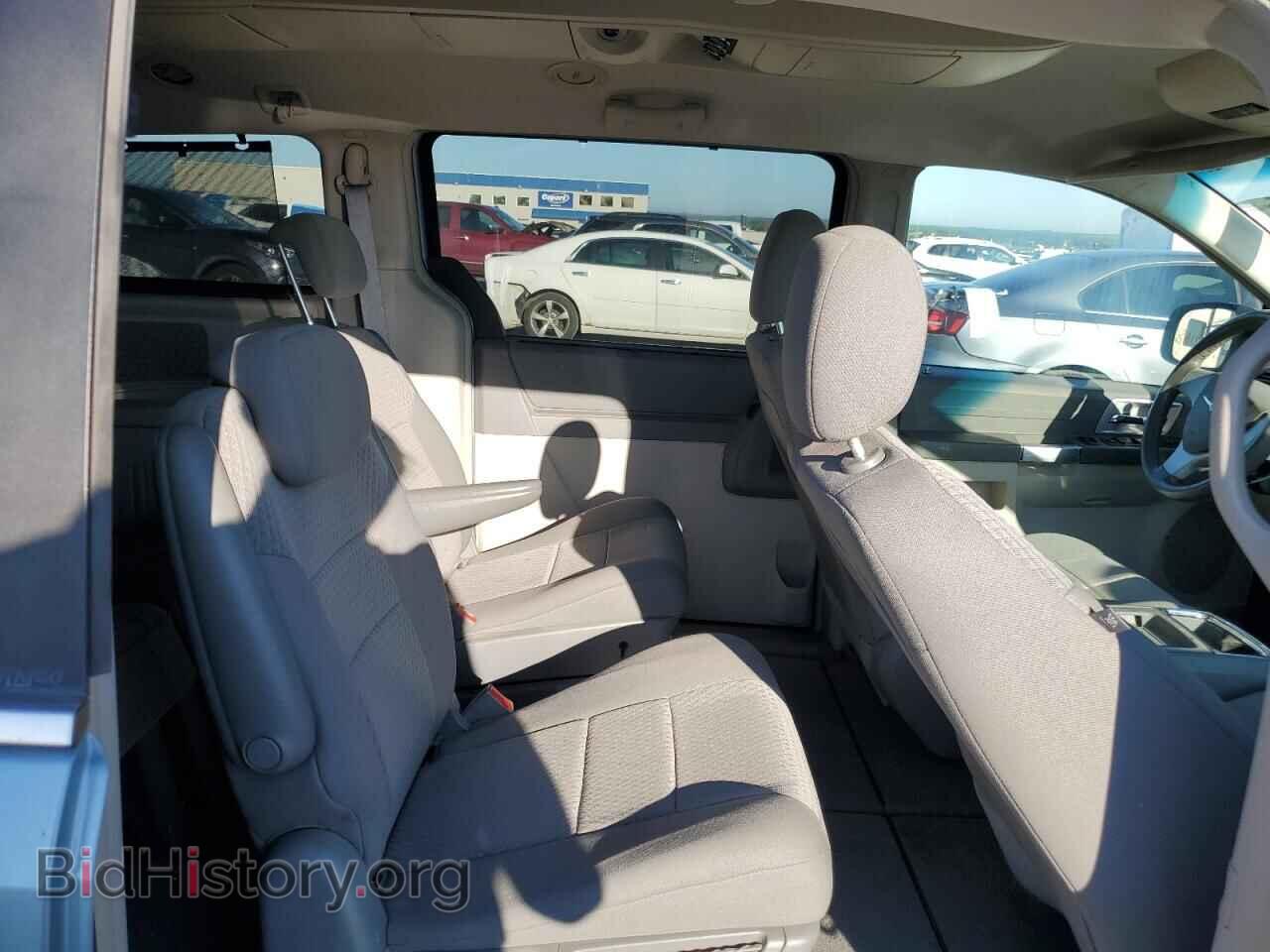 2008 CHRYSLER MINIVAN - VIN: 2A8HR54P68R610685 - Фото 11