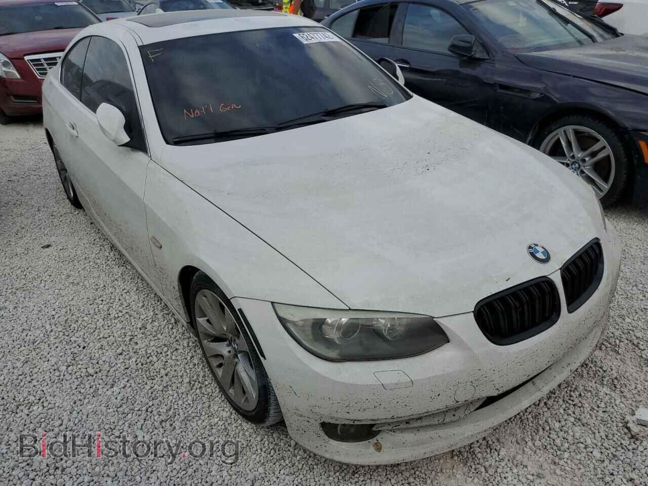 Photo WBAKE3C58BE558555 - BMW 3 SERIES 2011