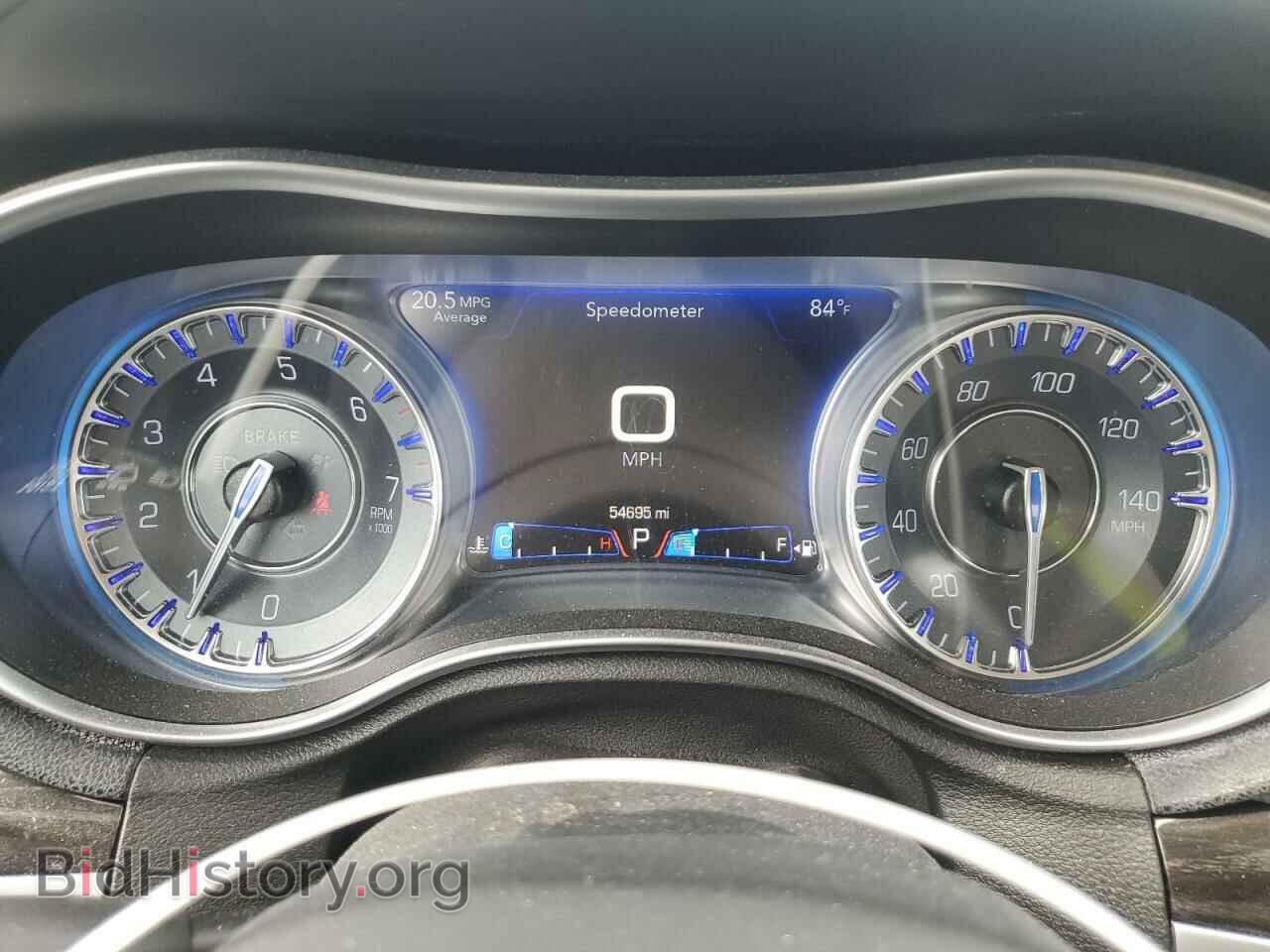 2015 CHRYSLER 300 - VIN: 2C3CCAAG6FH849371 - Фото 9