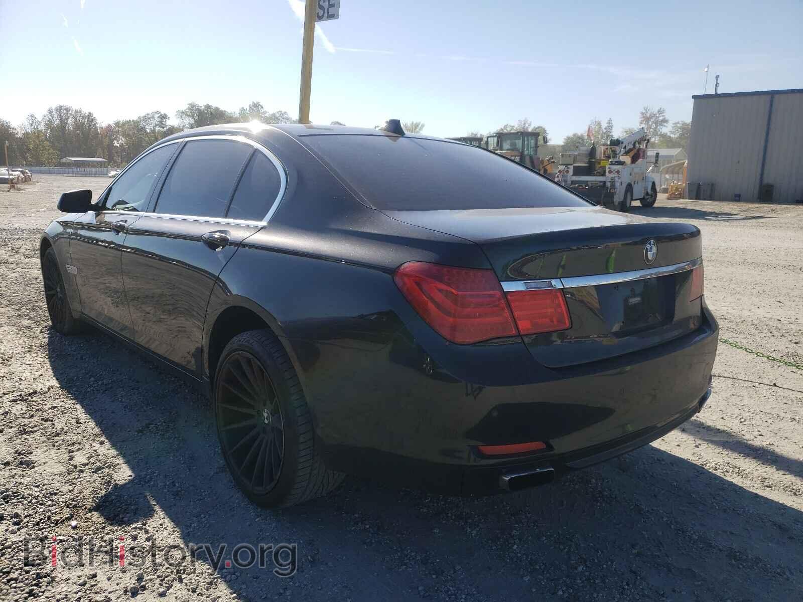 2012 BMW 7 SERIES - VIN: WBAKC8C56CC436373 - Фото 3