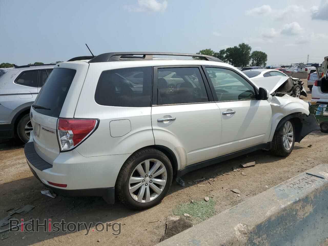 2011 SUBARU FORESTER - VIN: JF2SHBDC8BH777212 - Фото 3