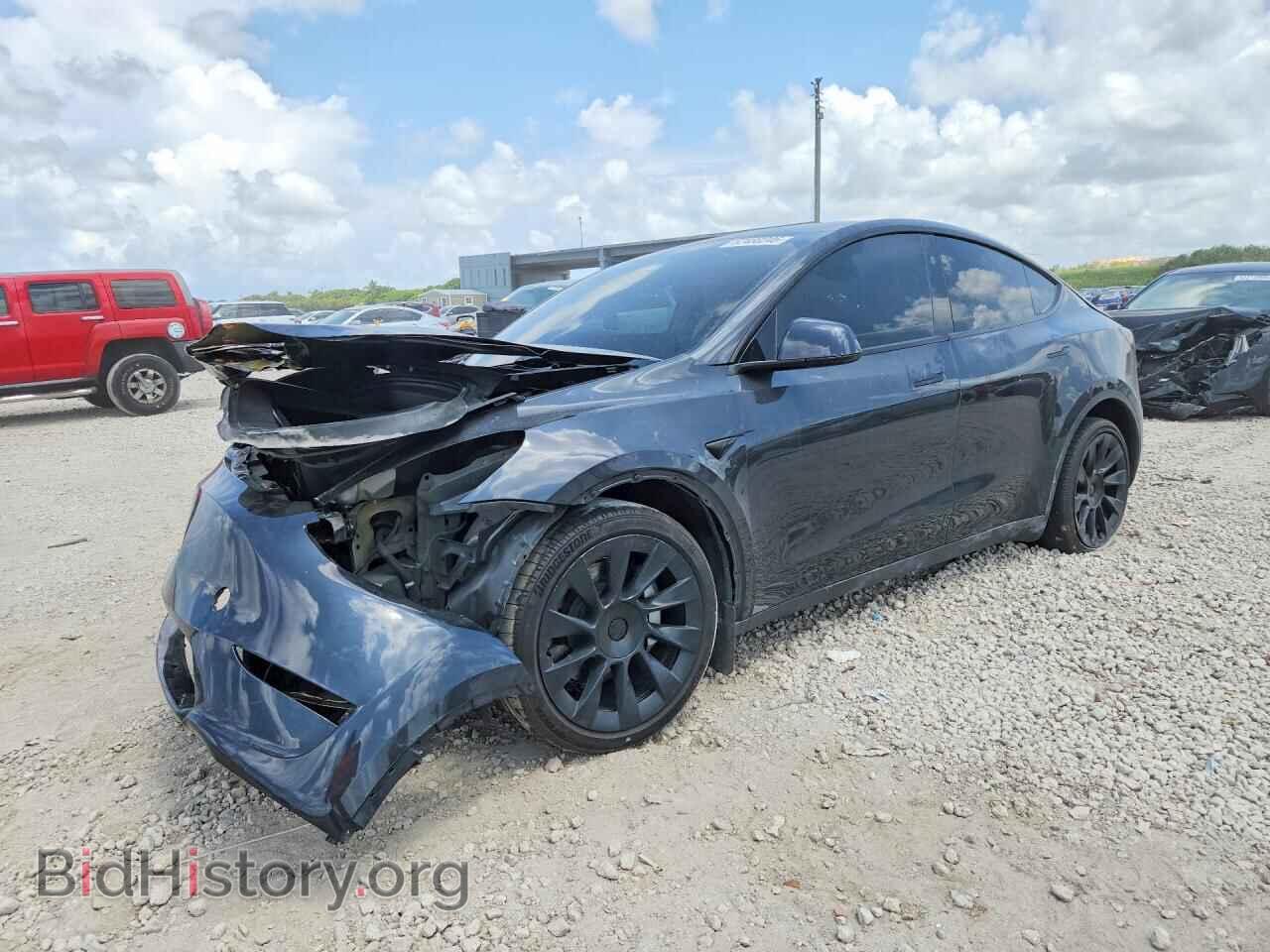 Photo 7SAYGDEDXRF052612 - TESLA MODEL Y 2024