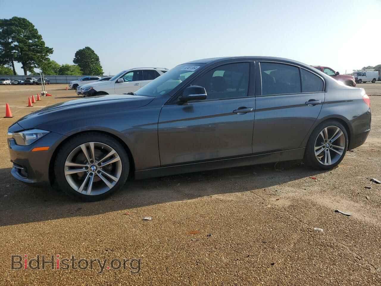 Photo WBA3A5C57CF346916 - BMW 3 SERIES 2012