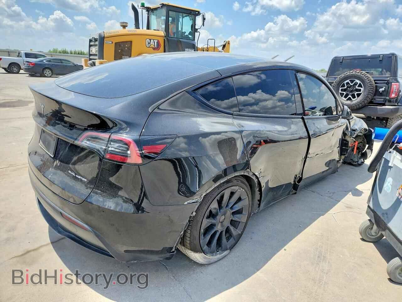 2023 TESLA MODEL Y - VIN: 7SAYGAEE8PF832113 - Фото 3