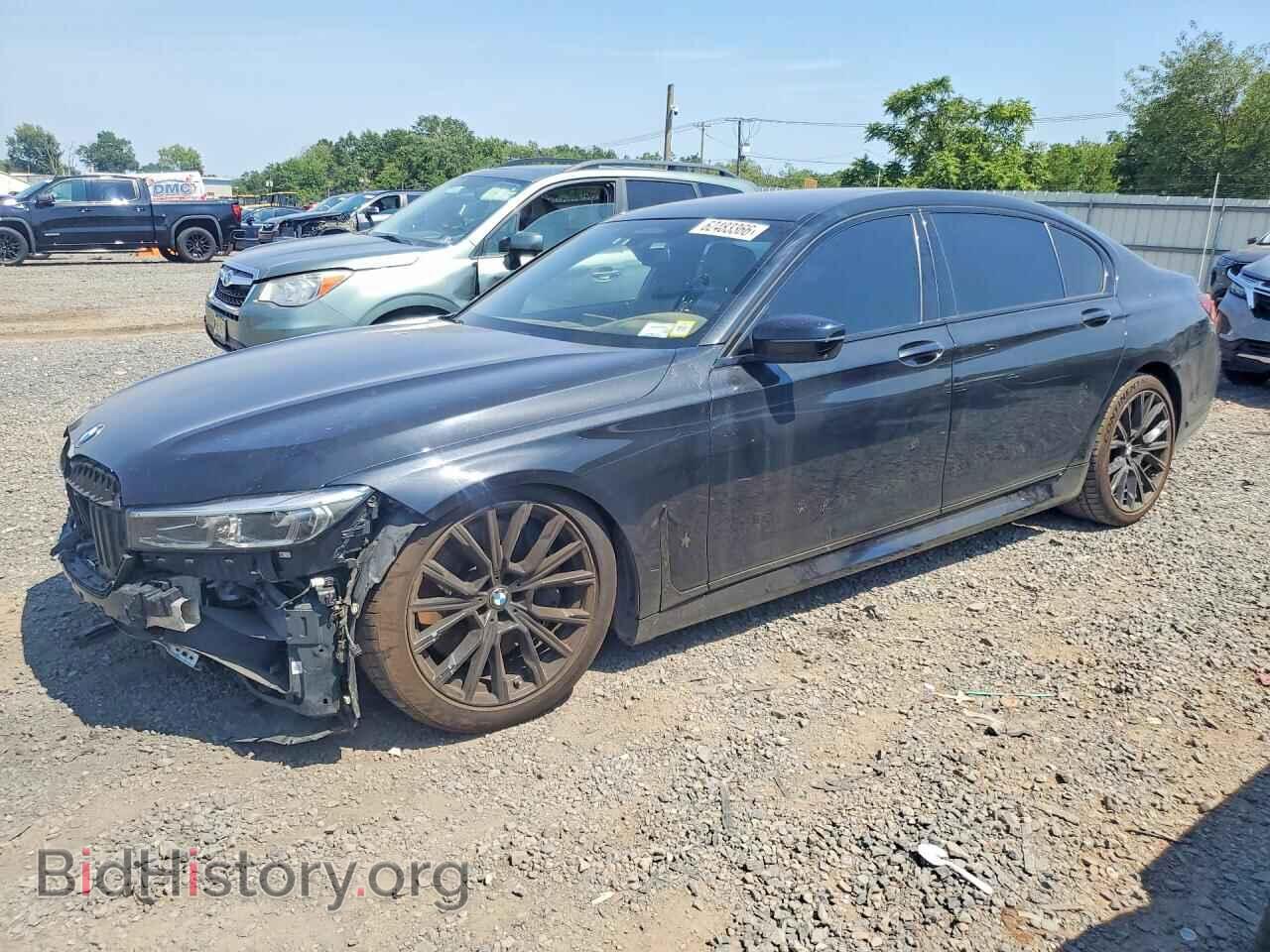 Photo WBA7U2C00MCF07995 - BMW 7 SERIES 2021