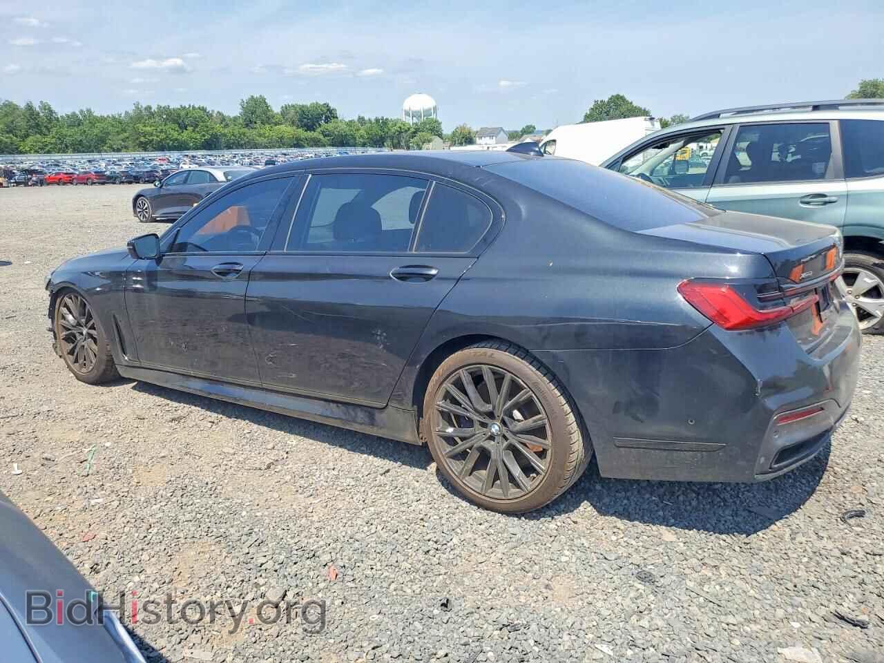 2021 BMW 7 SERIES - VIN: WBA7U2C00MCF07995 - Photo 2