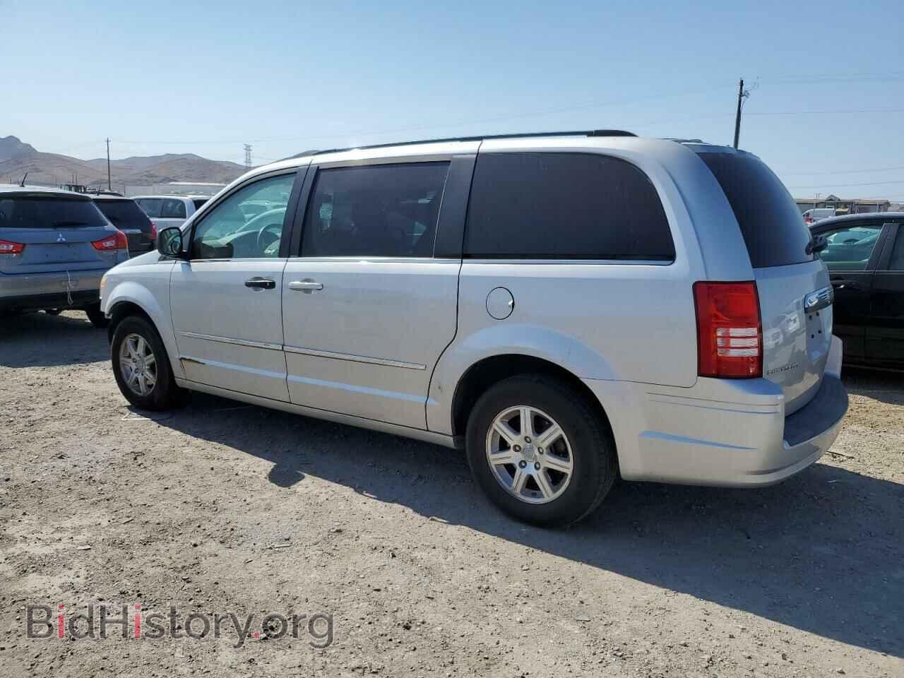 2009 CHRYSLER MINIVAN - VIN: 2A8HR54129R579206 - Фото 2