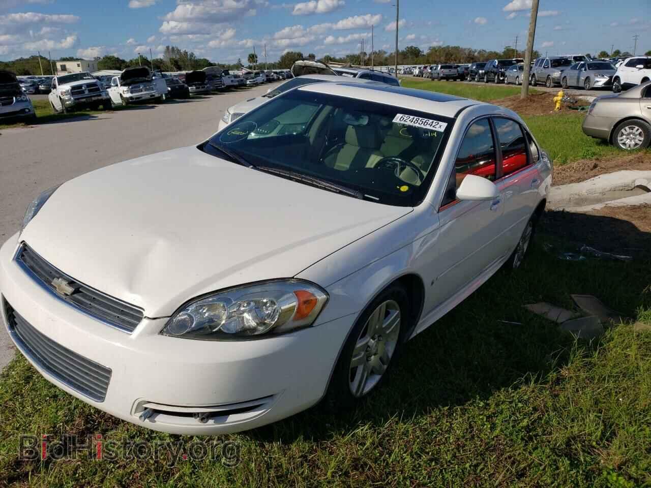 2009 CHEVROLET IMPALA - VIN: 2G1WT57K491281817 - Фото 2