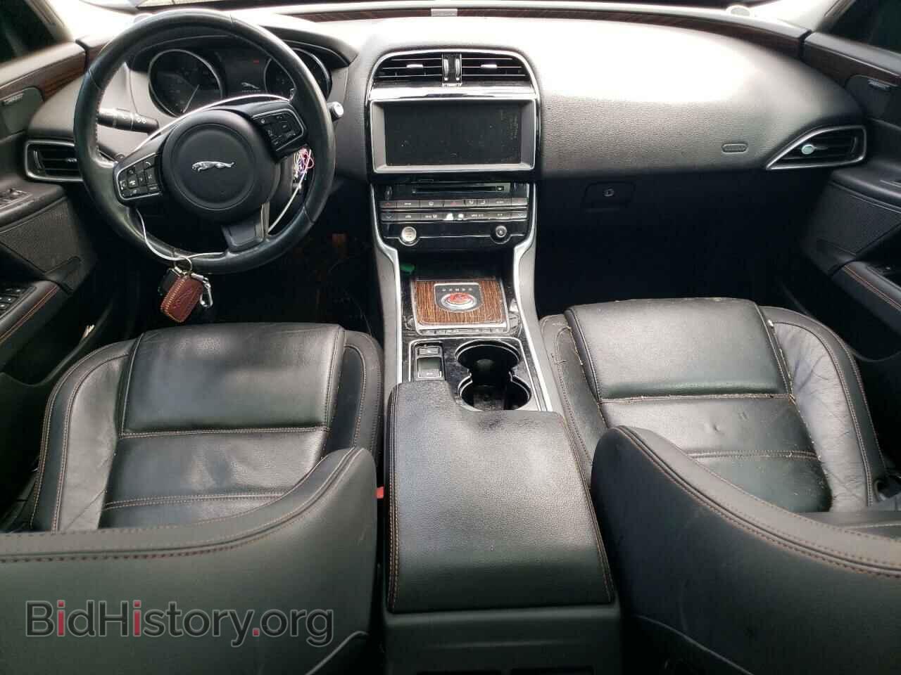 2017 JAGUAR XE - VIN: SAJAE4BG2HA947250 - Фото 8