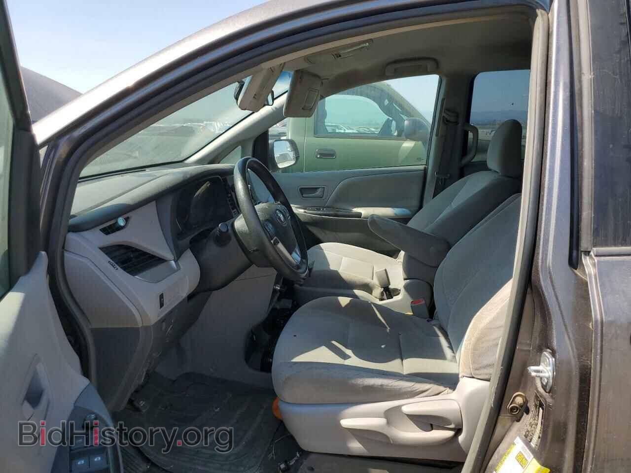 2017 TOYOTA All Models - VIN: 5TDZZ3DC1HS818977 - Фото 7
