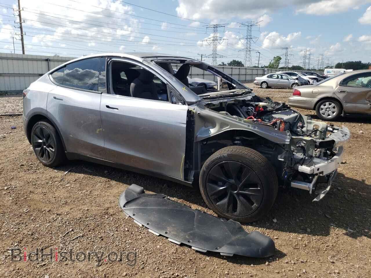 2025 TESLA MODEL Y - VIN: 7SAYGDED5SA377204 - Фото 4