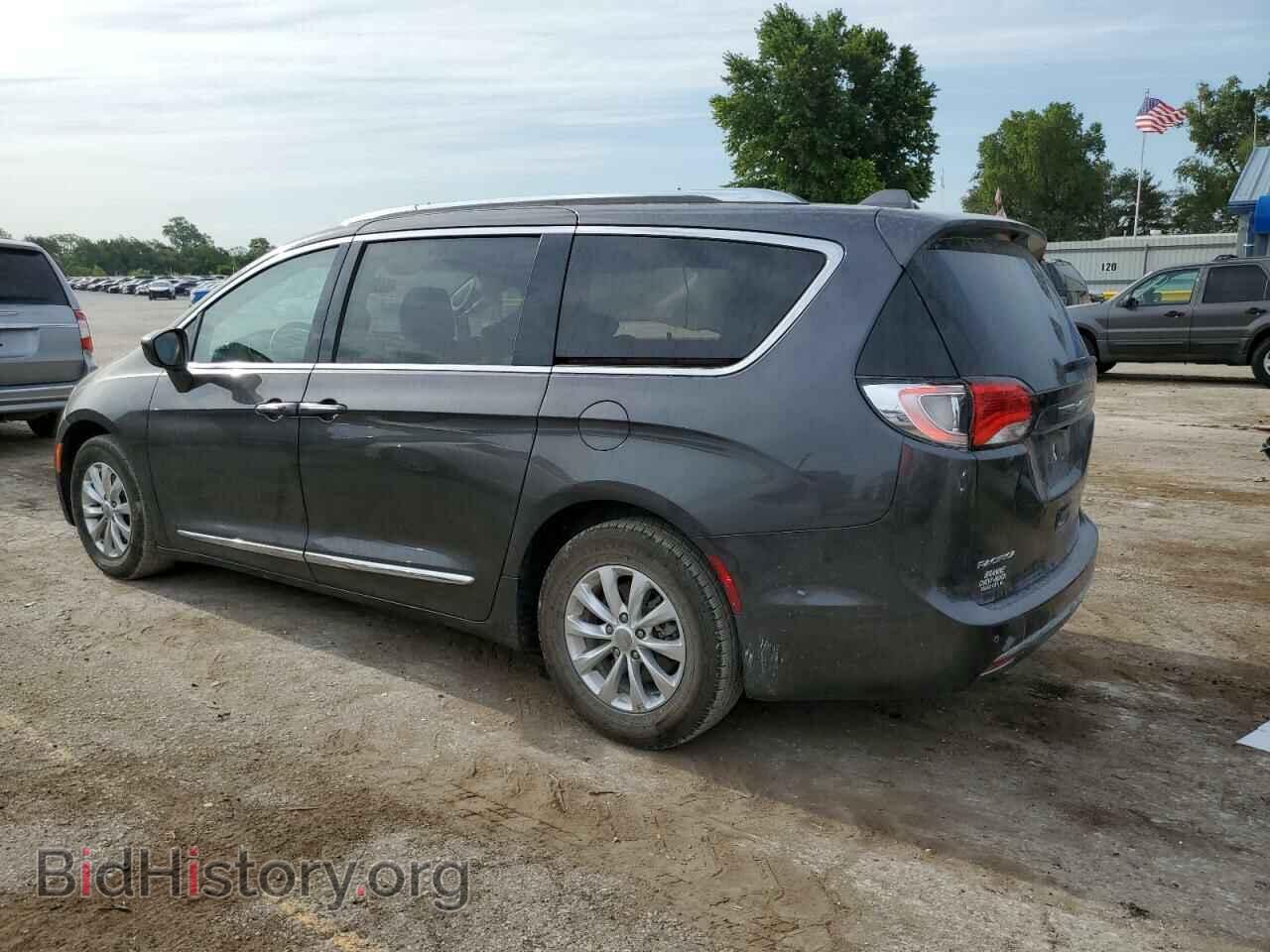2018 CHRYSLER PACIFICA - VIN: 2C4RC1EG1JR122478 - Фото 2