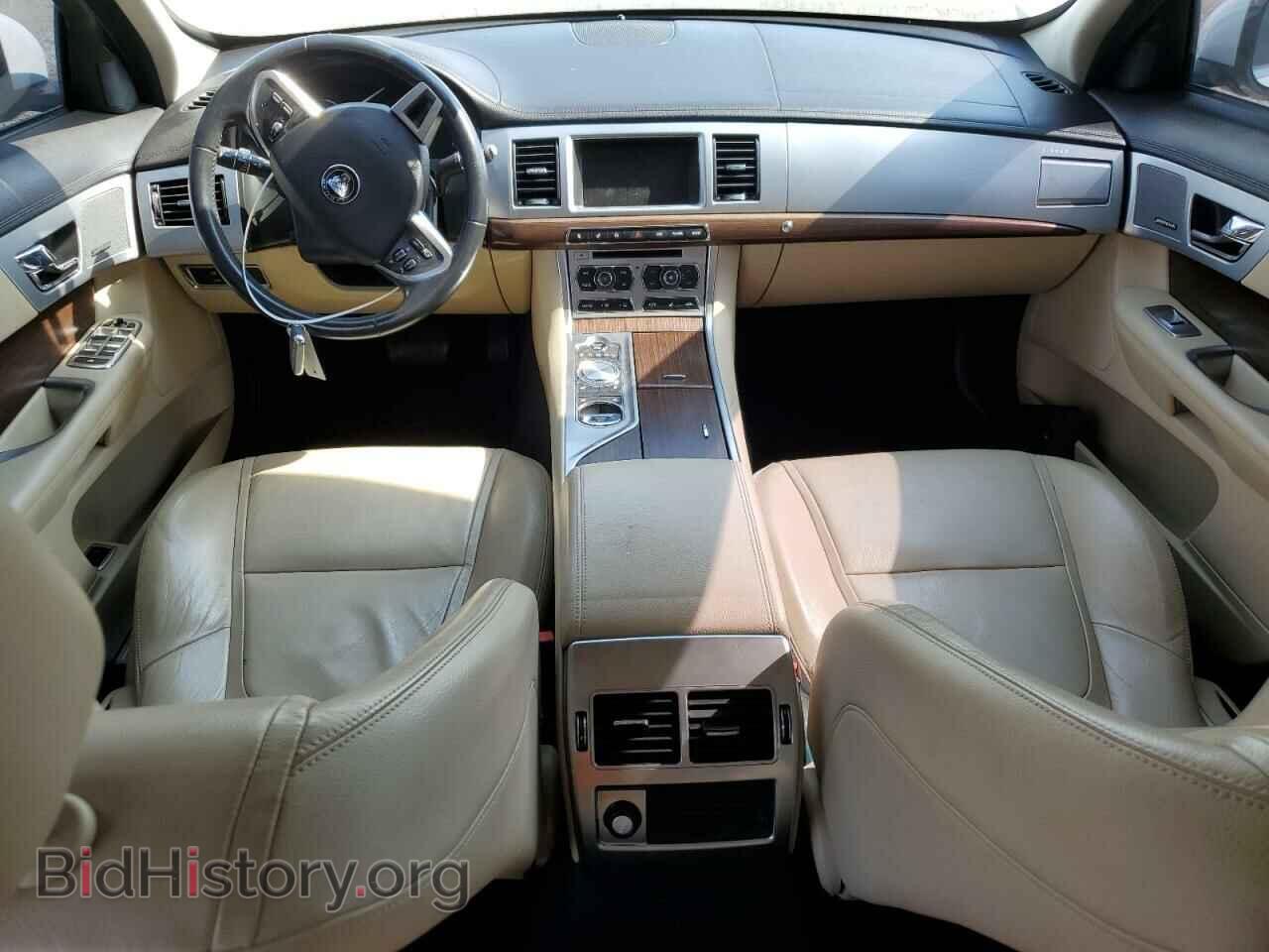 2014 JAGUAR XF - VIN: SAJWJ0EF7E8U09465 - Фото 8