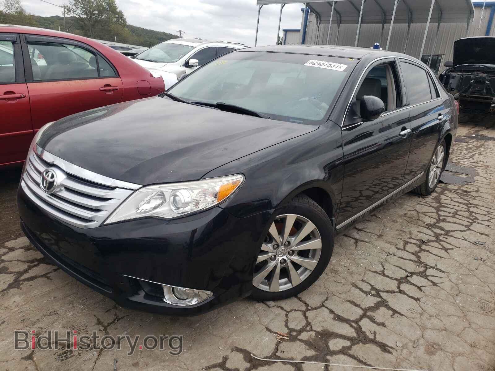 2011 TOYOTA AVALON - VIN: 4T1BK3DB5BU425687 - Фото 2
