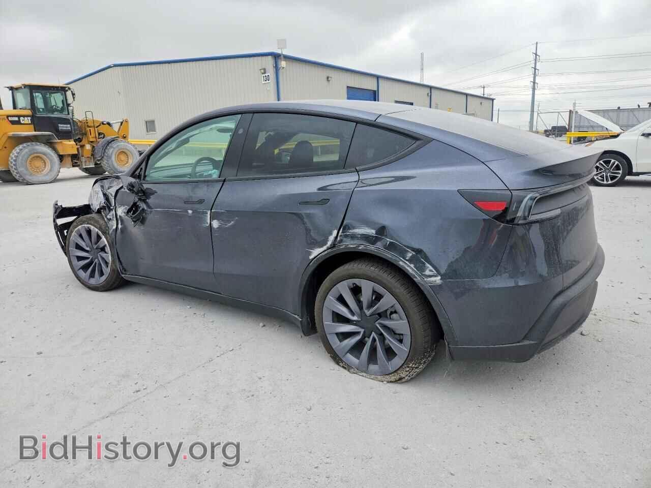 2026 TESLA MODEL Y - VIN: 7SAYGDEE7TA692046 - Photo 2