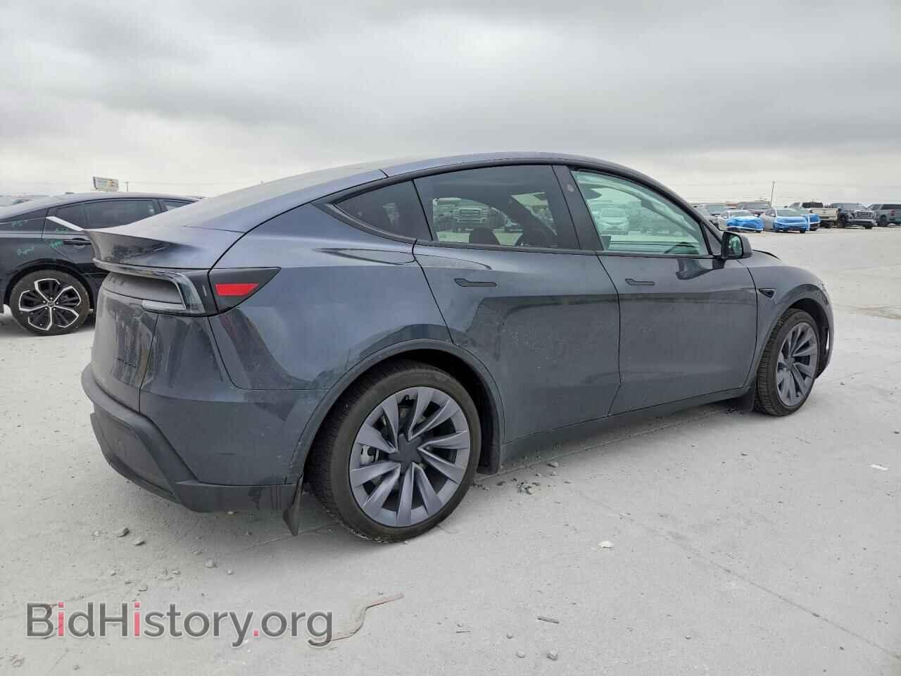 2026 TESLA MODEL Y - VIN: 7SAYGDEE7TA692046 - Photo 3