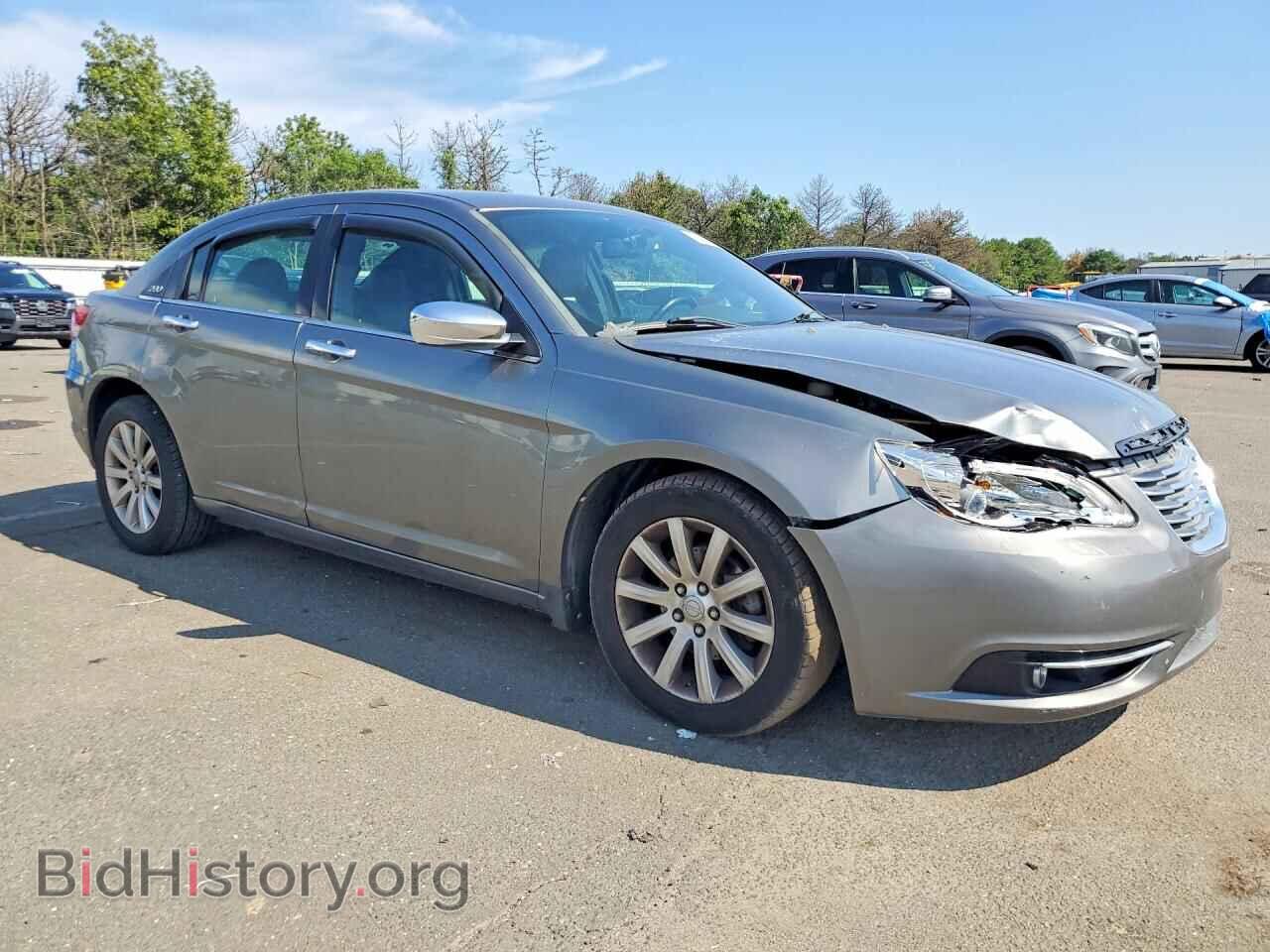 2013 CHRYSLER 200 - VIN: 1C3CCBCG4DN747364 - Photo 4