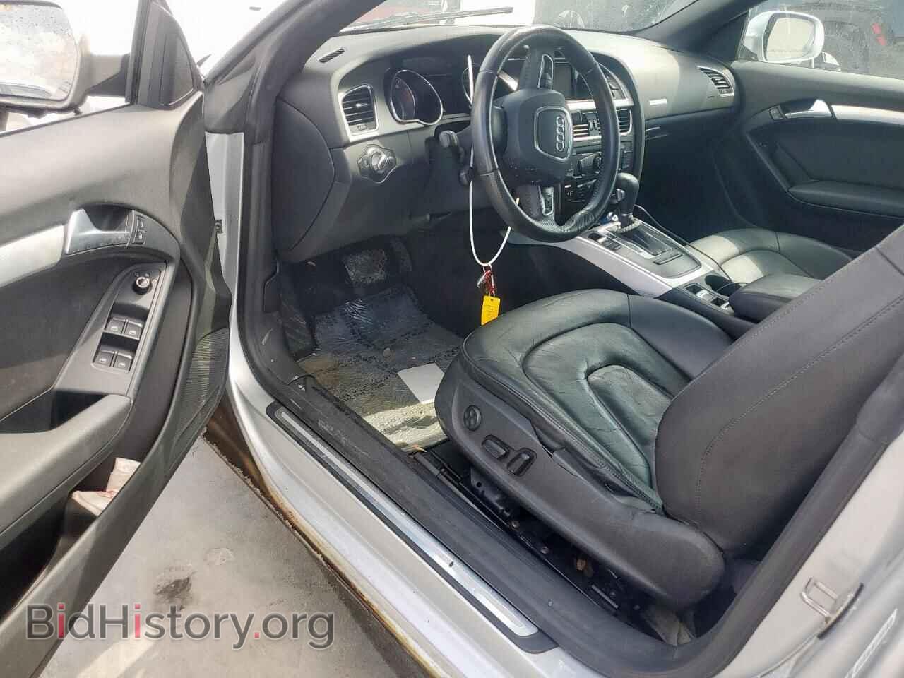 2011 AUDI A5 - VIN: WAUAFAFH8BN014012 - Фото 8