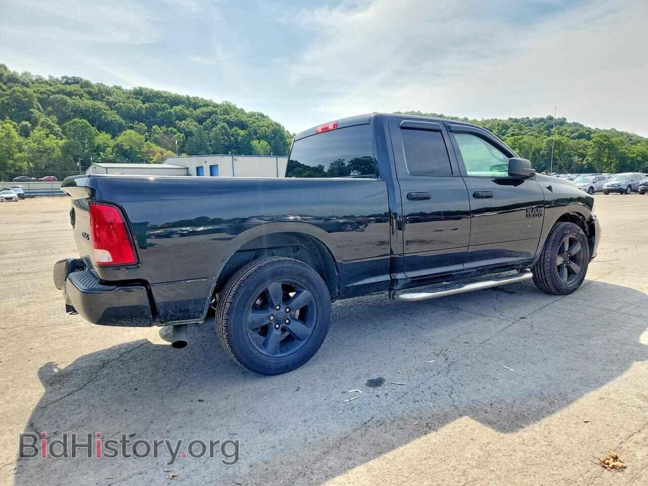 2018 RAM 1500 - VIN: 1C6RR7FG6JS275637 - Фото 3