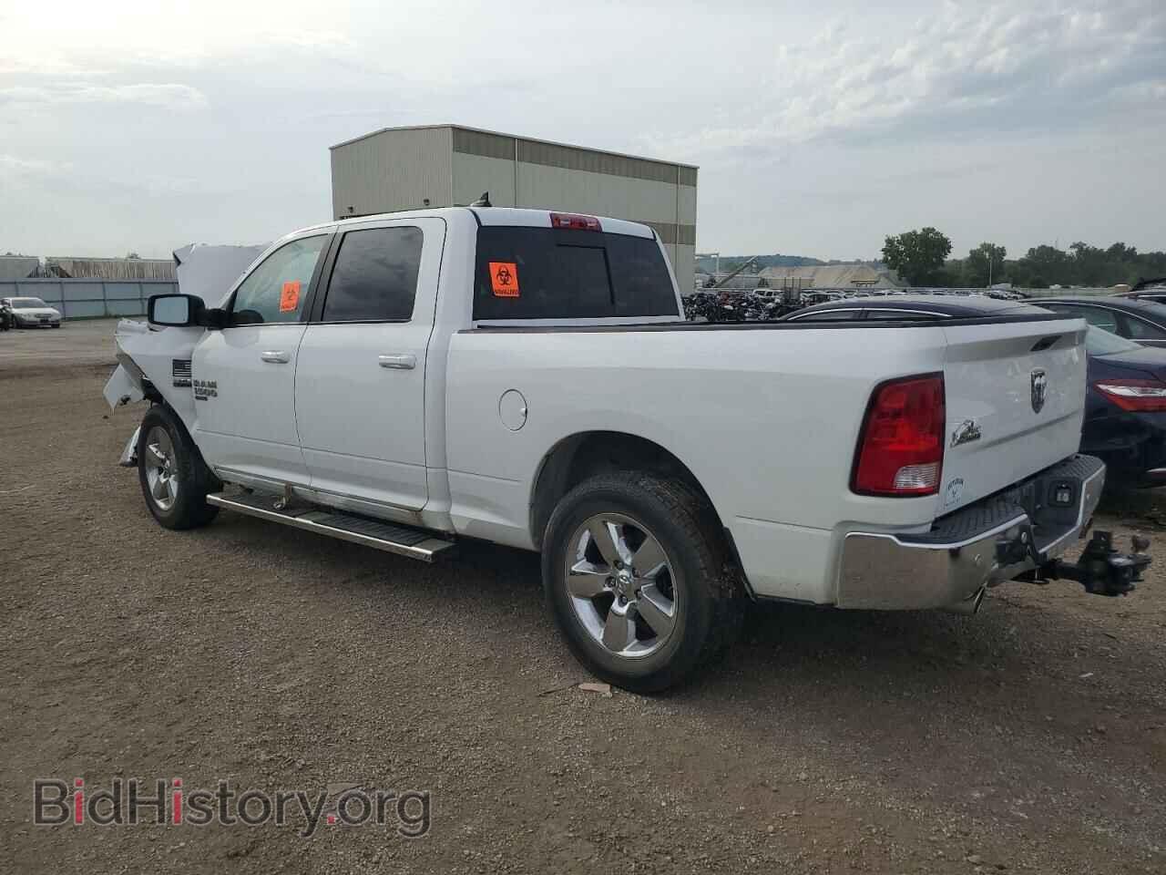 2019 RAM 1500 - VIN: 1C6RR6TTXKS593726 - Фото 2