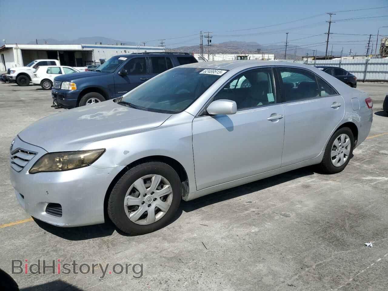 Photo 4T1BF3EK3BU769280 - TOYOTA CAMRY 2011