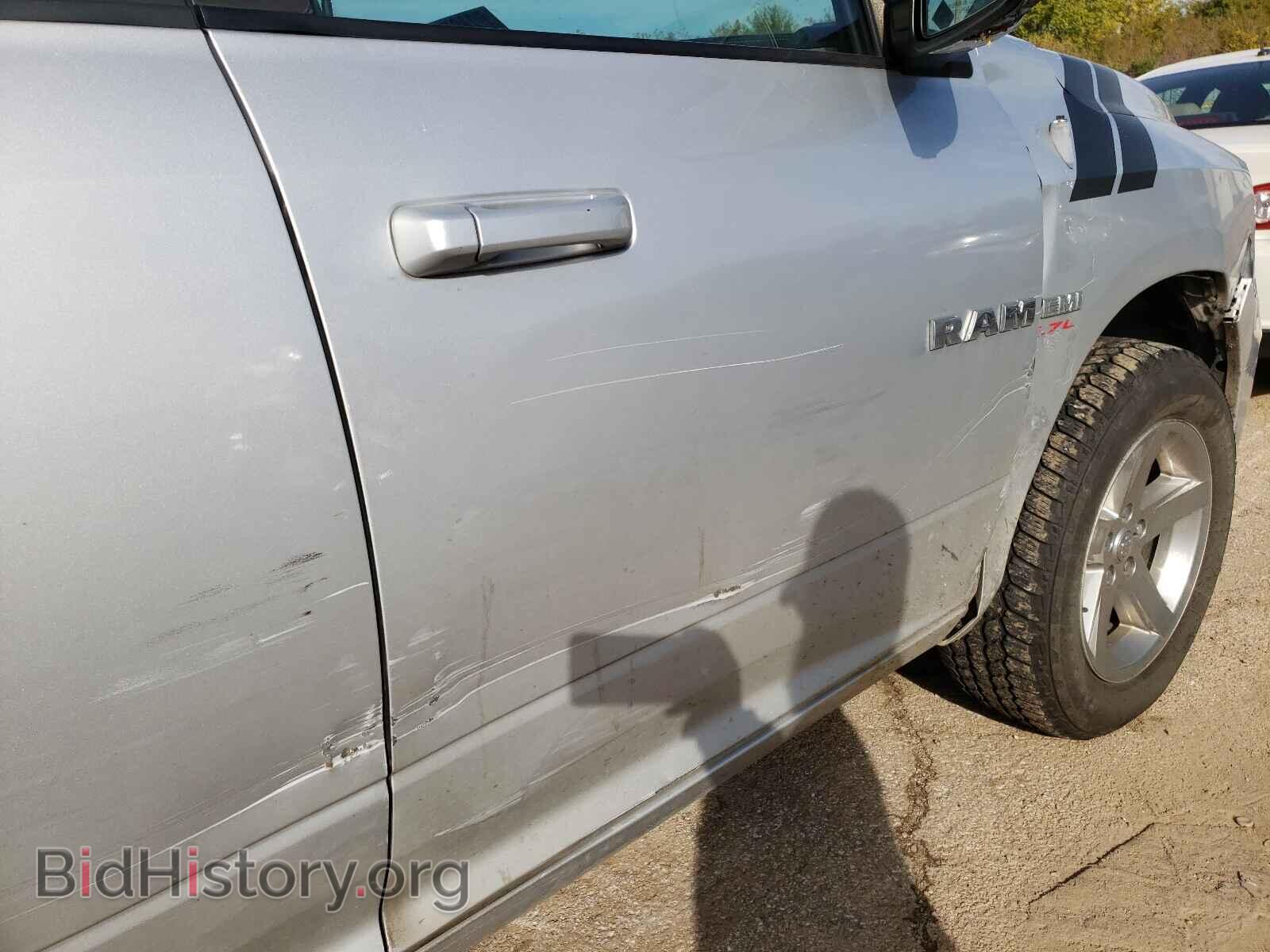 2009 DODGE RAM 1500 - VIN: 1D3HV18T09S814151 - Фото 9