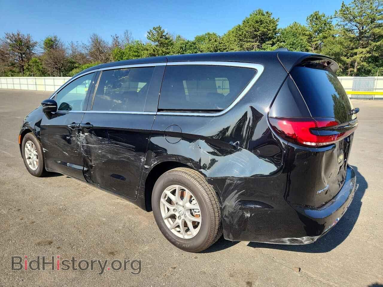 2026 CHRYSLER PACIFICA - VIN: 2C4RC1BG2TR281775 - Photo 2