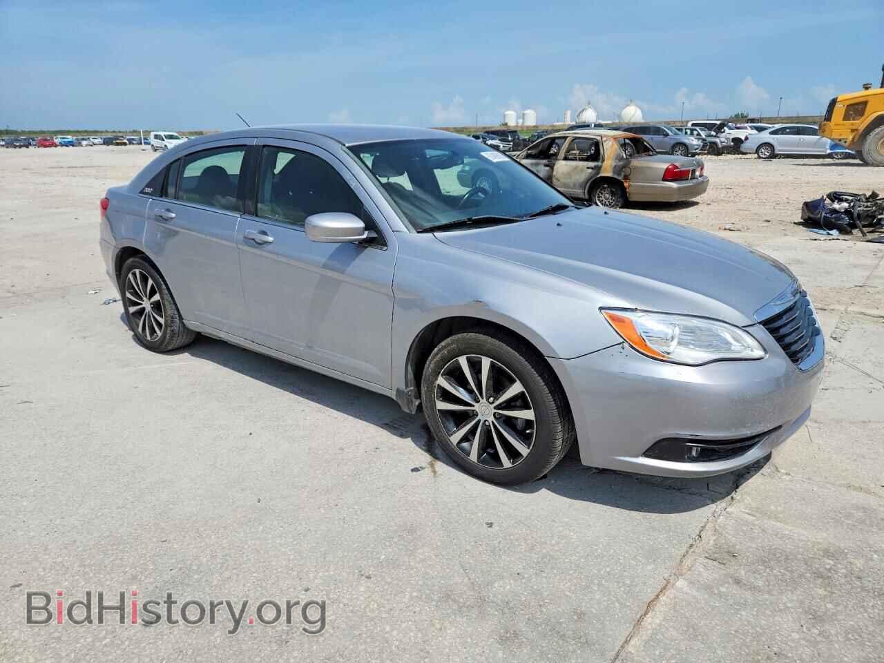 2014 CHRYSLER 200 - VIN: 1C3CCBBB8EN107617 - Photo 4