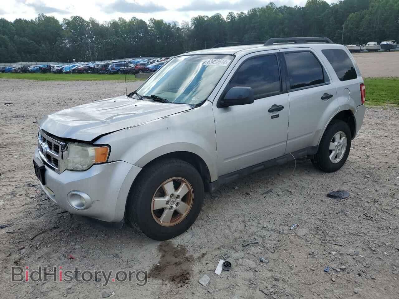Photo 1FMCU0D76AKA09957 - FORD ESCAPE 2010