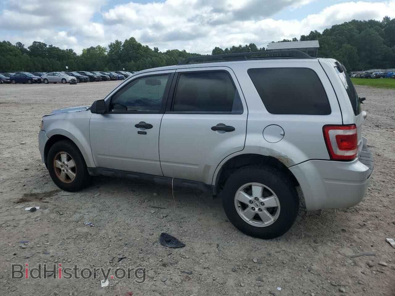 2010 FORD ESCAPE - VIN: 1FMCU0D76AKA09957 - Фото 2