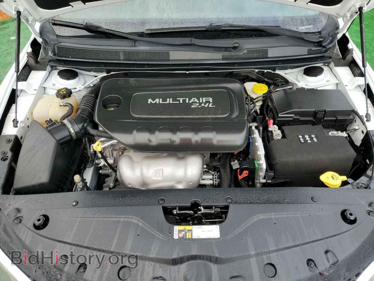 2016 CHRYSLER 200 - VIN: 1C3CCCAB0GN152139 - Фото 7