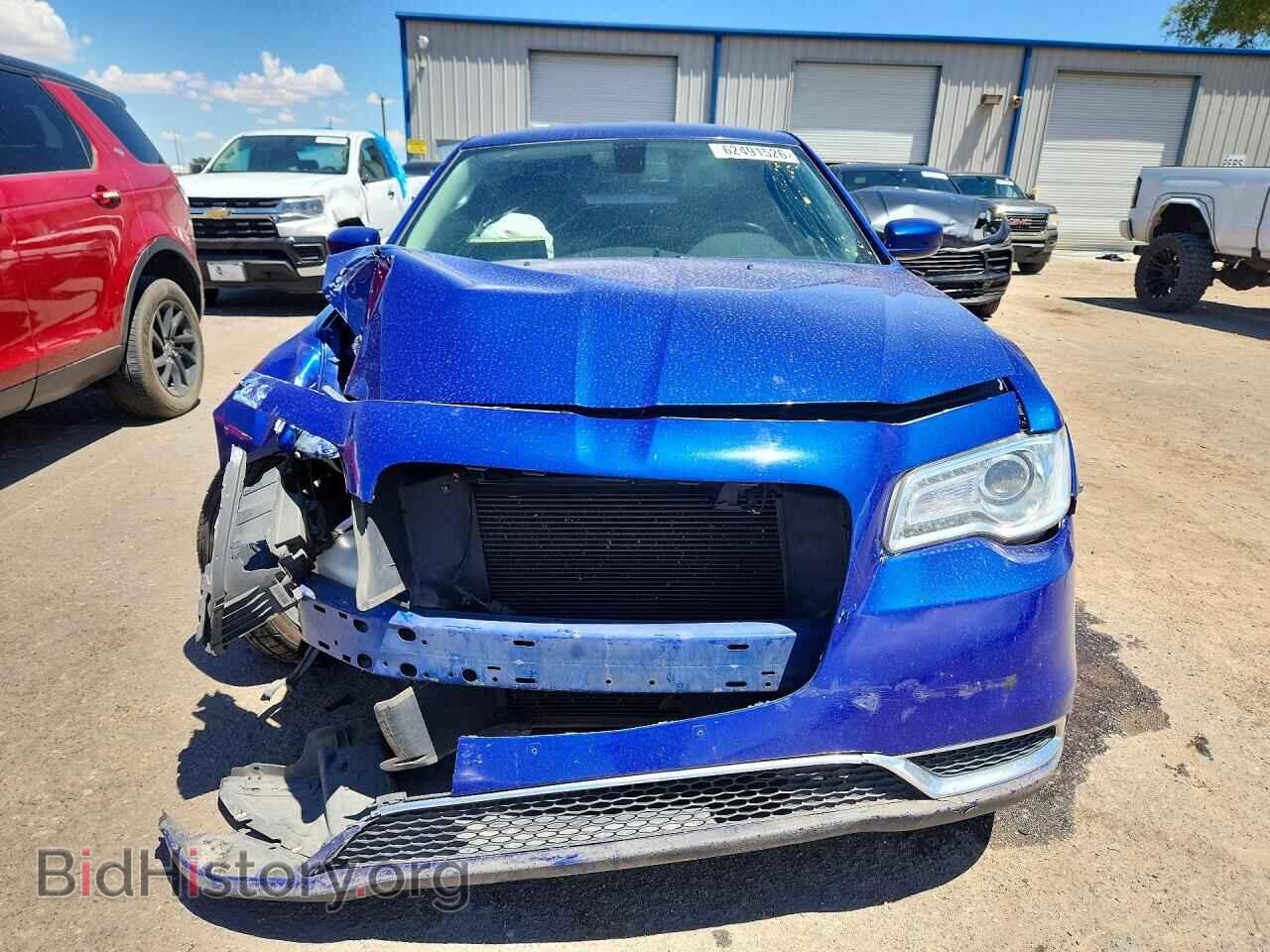 2019 CHRYSLER 300 - VIN: 2C3CCAAG4KH727215 - Фото 5