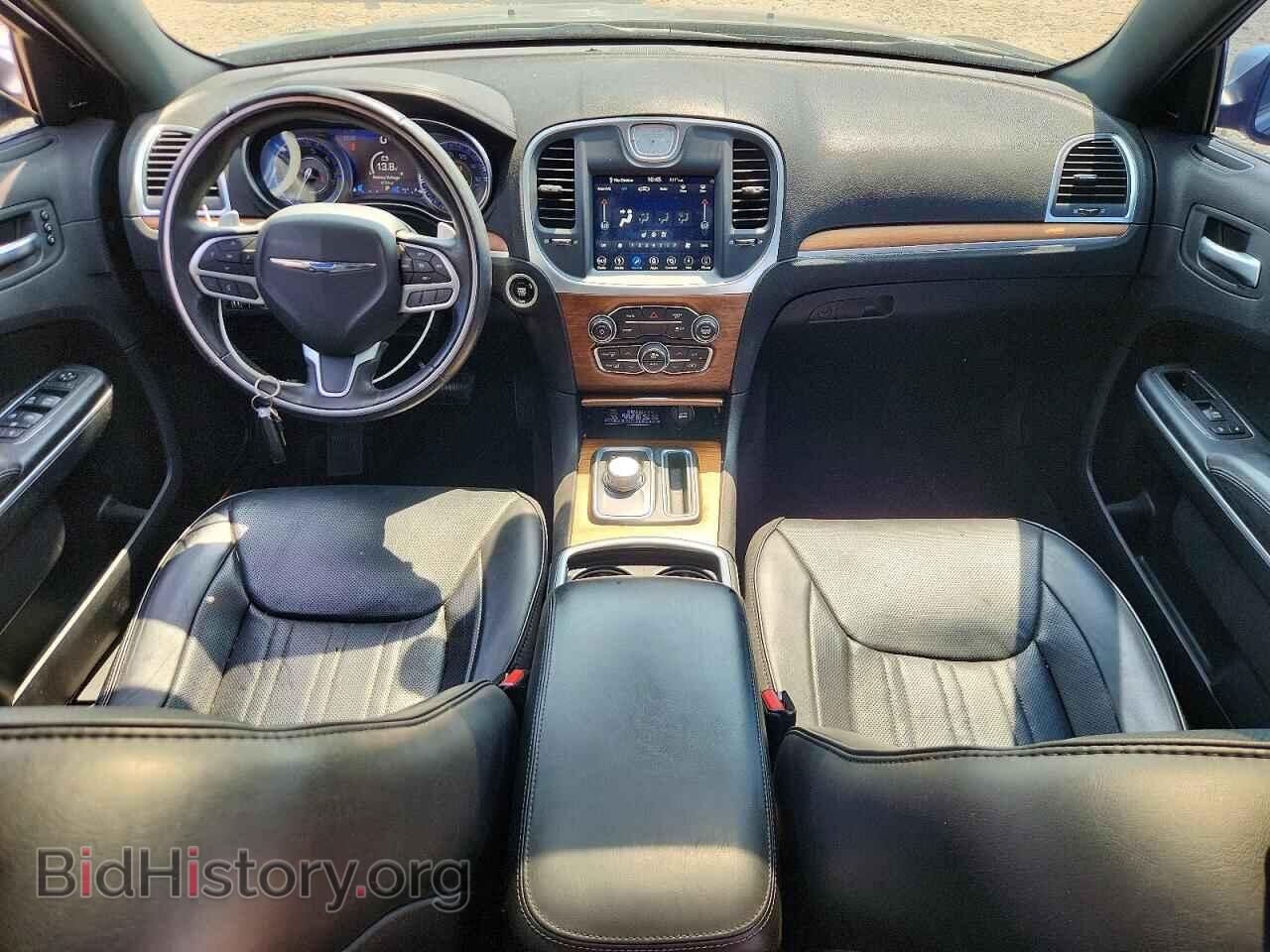 2018 CHRYSLER 300 - VIN: 2C3CCAPT3JH340545 - Photo 8