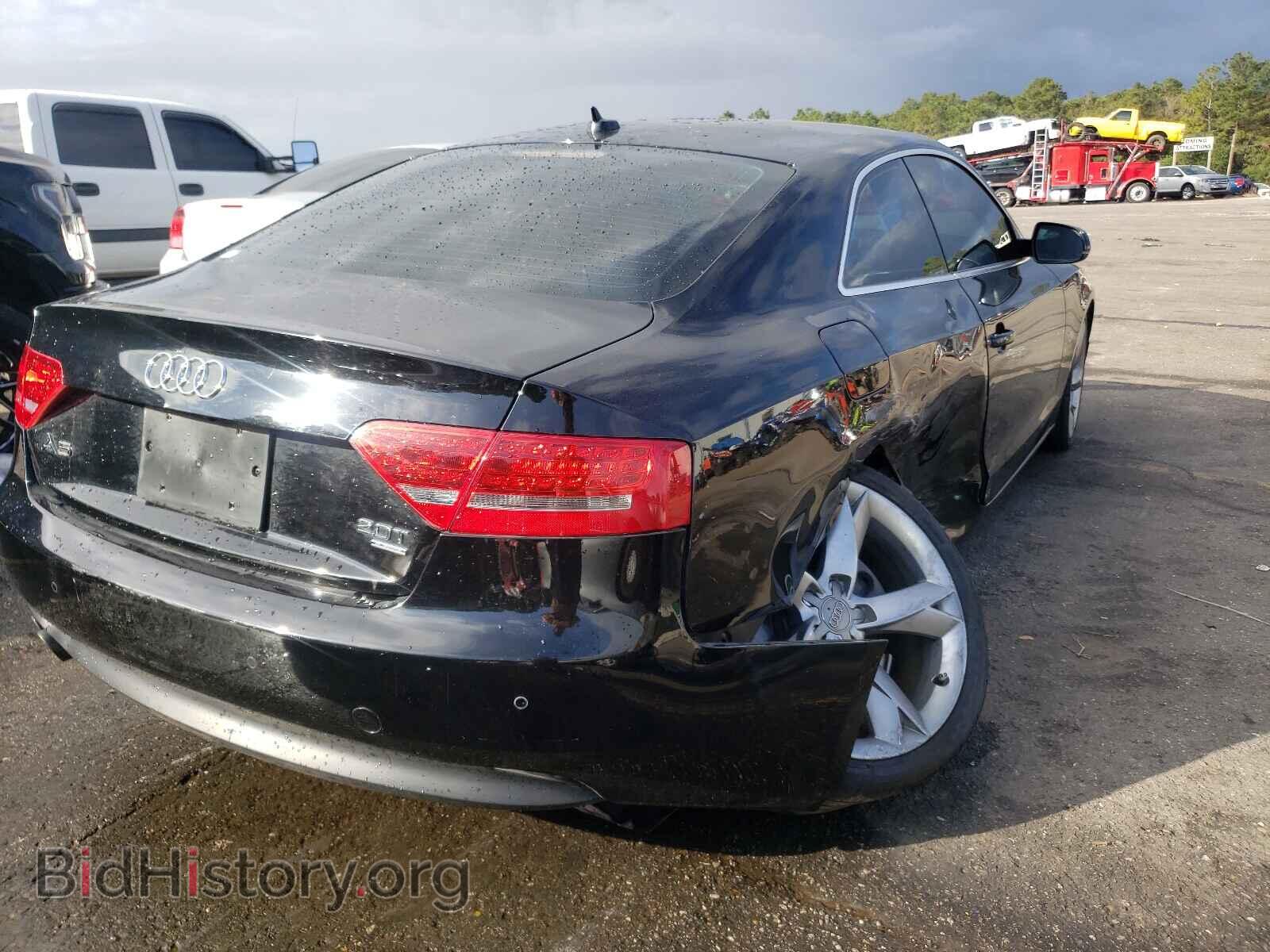2011 AUDI A5 - VIN: WAULFAFR2BA028898 - Фото 4